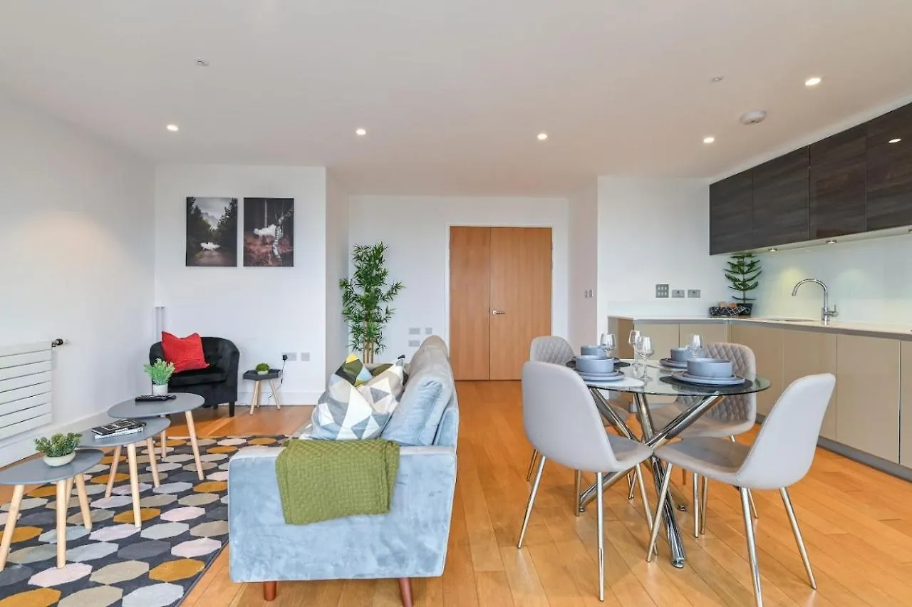 Cannysuite London