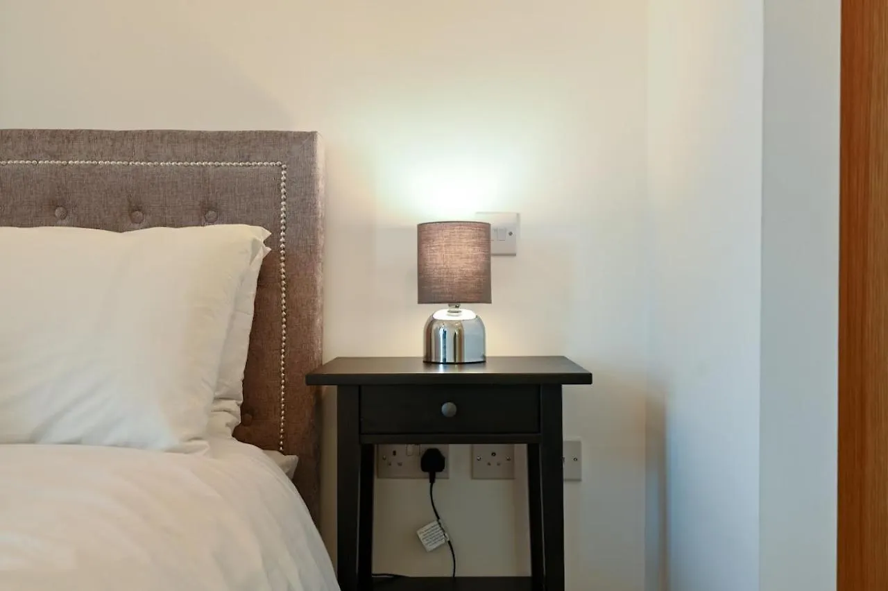 Apartment Cannysuite London